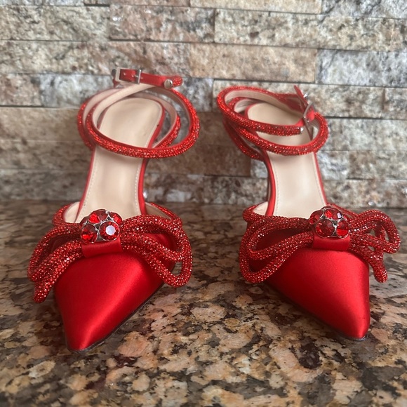 MACH & MACH Double-Bow Crystal-Embellished Pumps - Picture 8 of 14